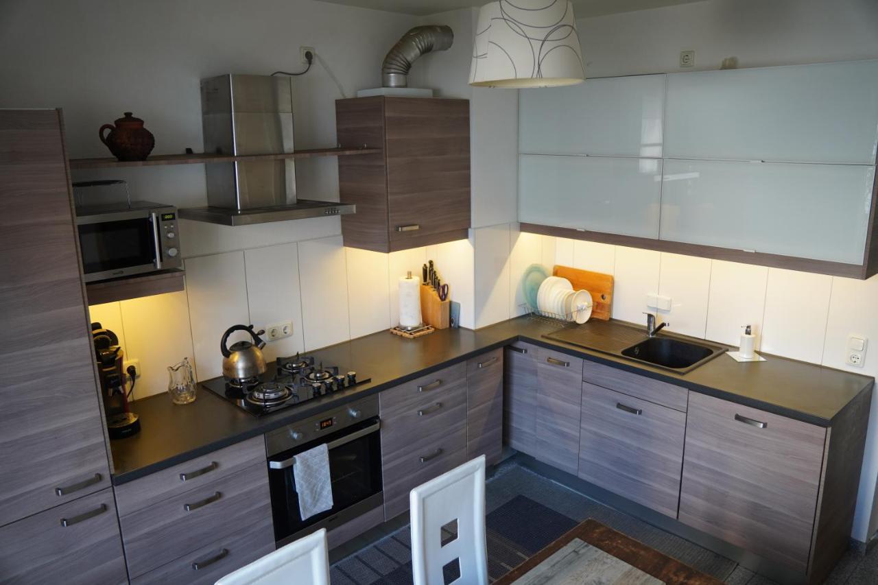 Bright, Spacious Apartment With A Lovely Terrace In The Heart Of Аахен Екстер'єр фото